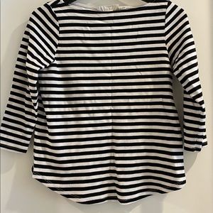 Black and white striped top with mid length sleeve